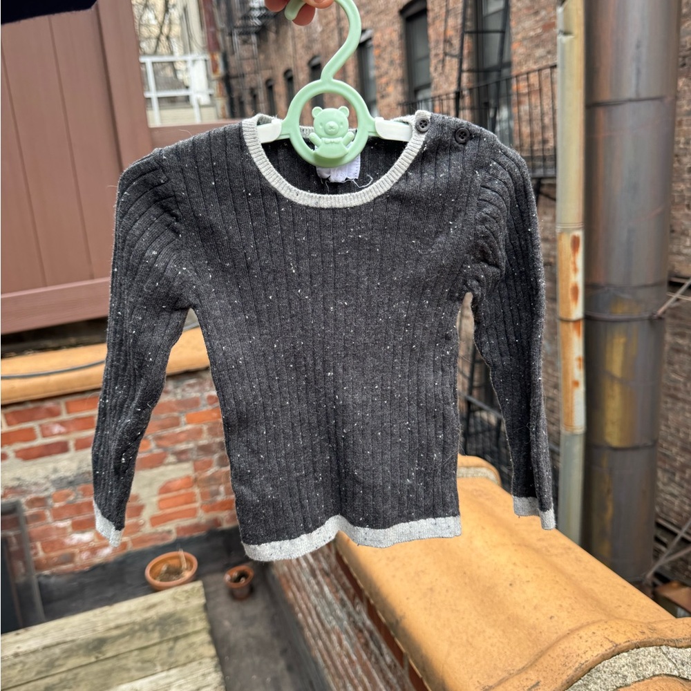 7AM Gray Knit long sleeve T Shirt